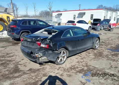 2009 Audi A5 3.2L z USA, uszkodzony, nr VIN WAUDK78T29A013744